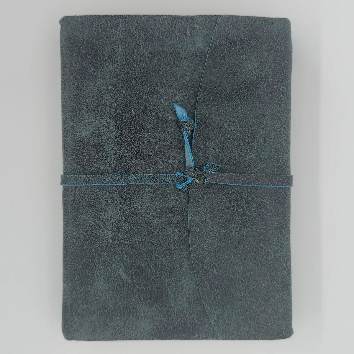 Caderno de Couro Clássico, 200 Folhas ⭐⭐⭐⭐⭐
